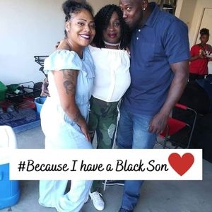 Meet your Posher, Rena